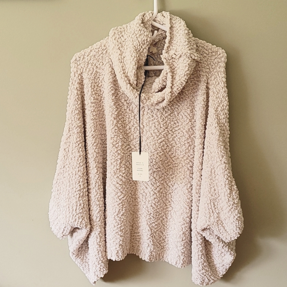 Small Hippie Rose 🌹 3/4 sleeve ish top